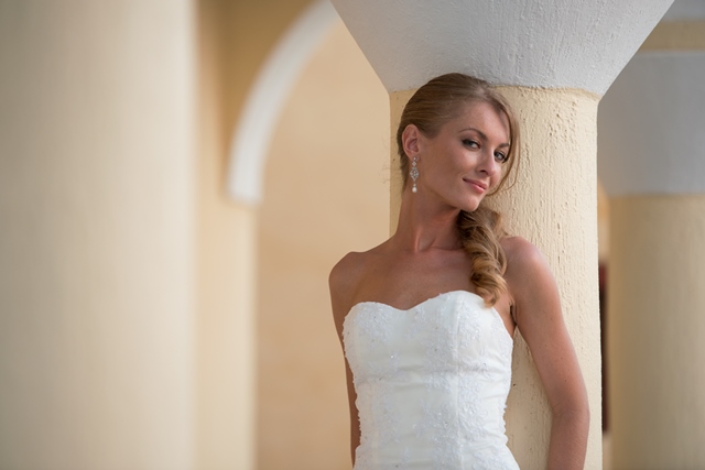 makeup and hair  bride santorini